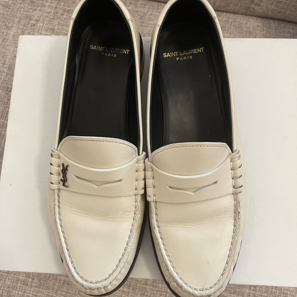 Yves Saint Laurent penny loafers ✨🤍